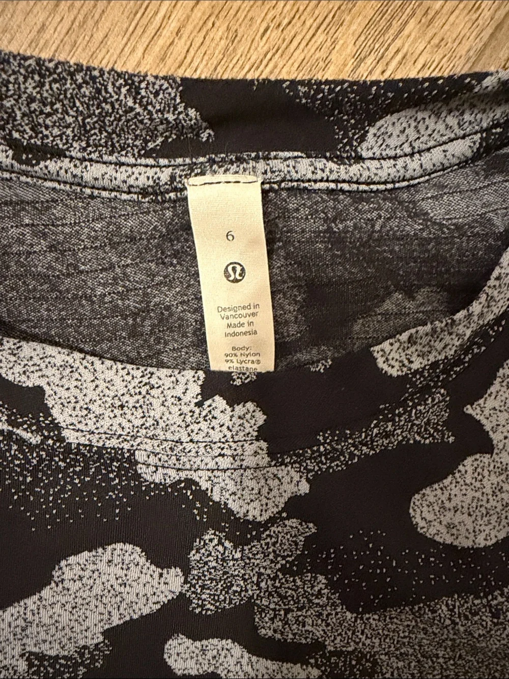 lululemon Women's Black & Gray Camo Short Sleeve Tee
